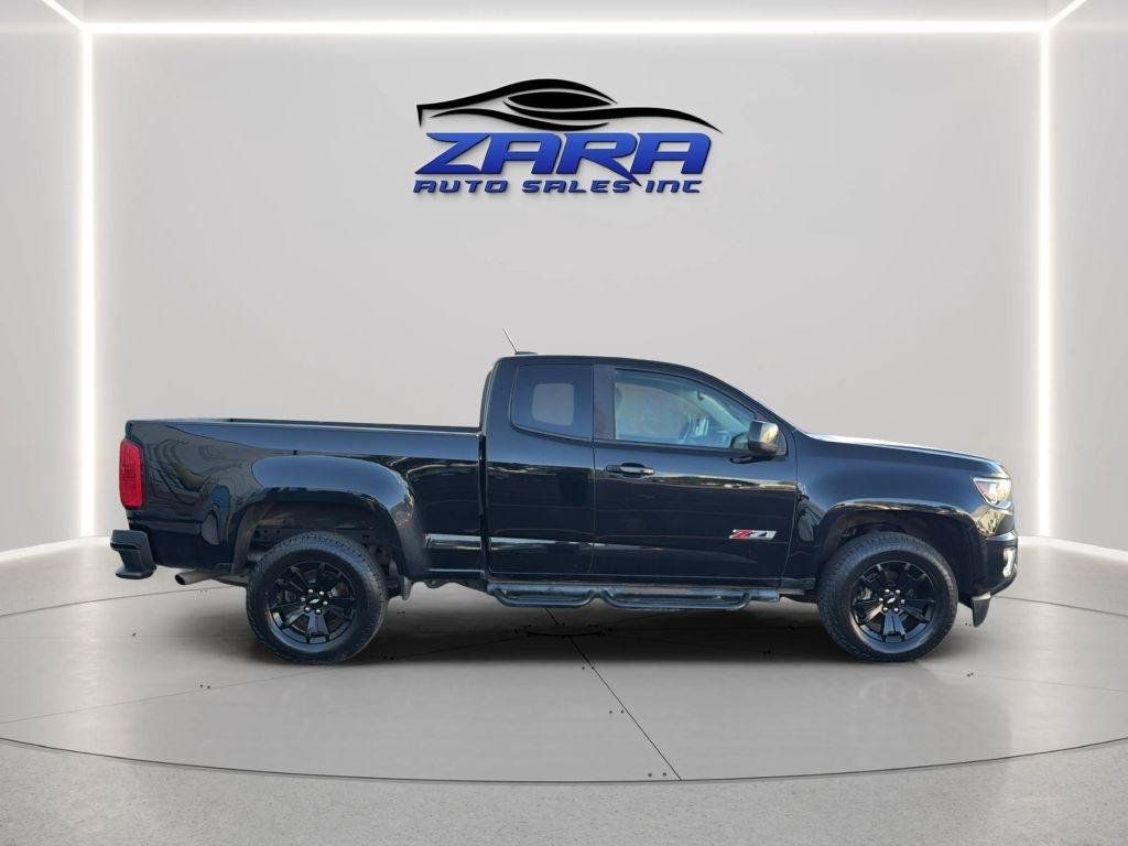 Used 2018 Chevrolet Colorado Z71 w/ Z71 Midnight Edition AWD/4WD image 8