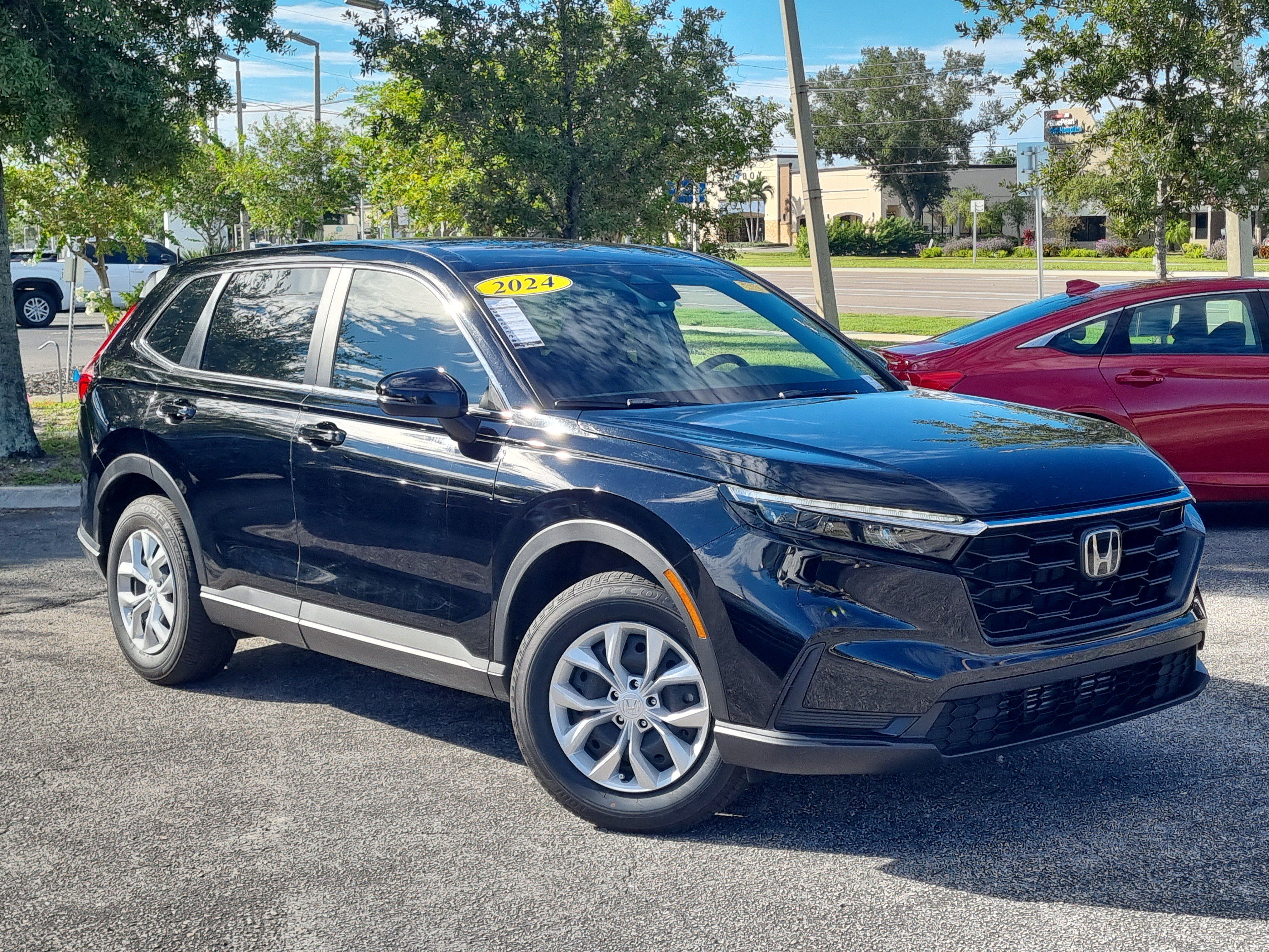 Used 2024 Honda CR-V LX image 1