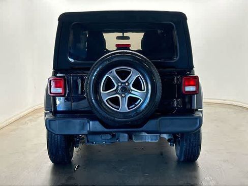 Used 2020 Jeep Wrangler Unlimited Sport S AWD/4WD image 4