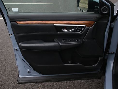 Used 2022 Honda CR-V Touring image 12