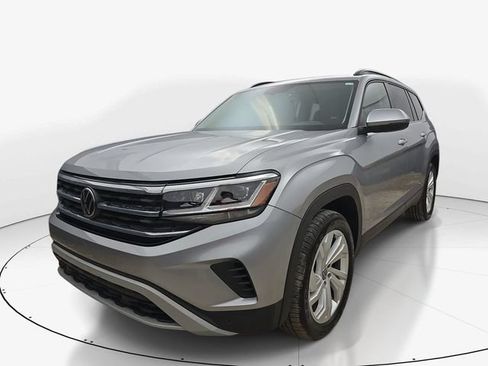 Used 2023 Volkswagen Atlas SE w/ Panoramic Sunroof Package FWD image 10