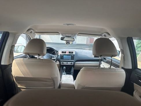 Used 2016 Subaru Outback 2.5i Limited AWD/4WD image 11