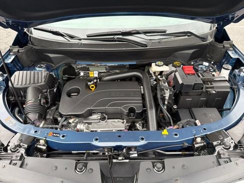 New 2026 Chevrolet Equinox LT w/ Convenience Package II AWD/4WD image 24