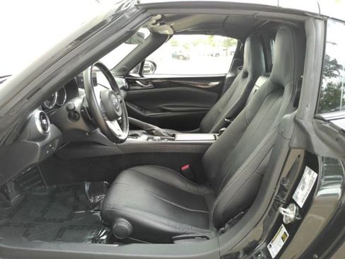 Used 2024 MAZDA MX-5 Miata RF Grand Touring RWD image 20