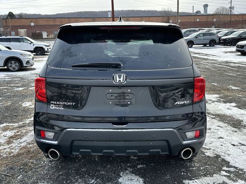 Used 2023 Honda Passport EX-L image 7