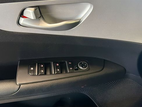 Used 2023 Kia Forte LXS FWD image 15