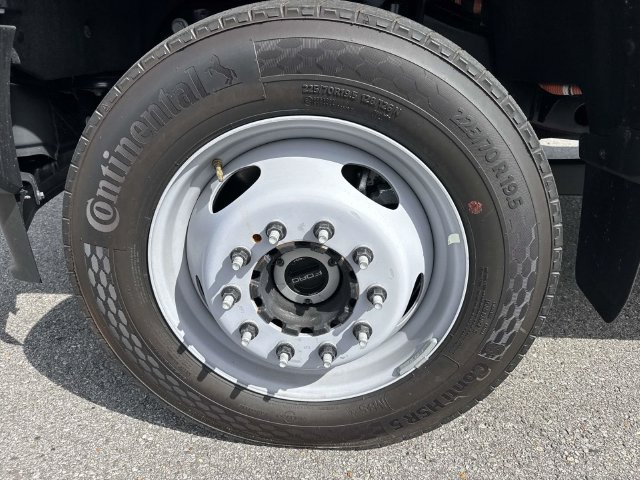 New 2026 Ford F450 XL AWD/4WD image 9