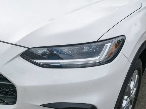 Used 2025 Honda HR-V LX image 5