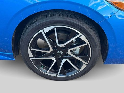 Used 2025 Nissan Sentra SR w/ Trunk Package image 8