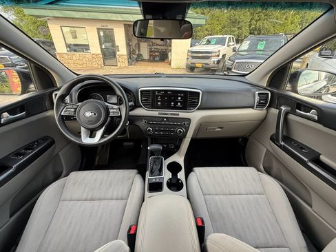 Used 2020 Kia Sportage LX FWD image 25