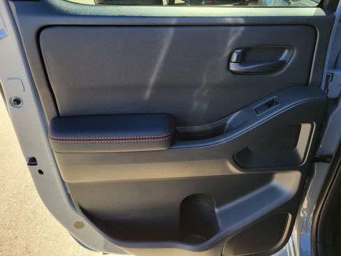 New 2026 Nissan Frontier PRO-4X w/ Tow Package image 15