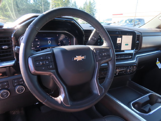 Used 2025 Chevrolet Silverado 2500 High Country AWD/4WD image 16