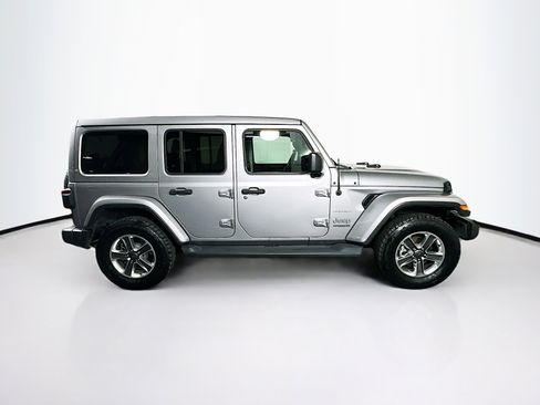 Used 2021 Jeep Wrangler Unlimited Sahara image 10