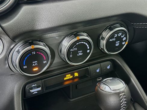 New 2026 MAZDA MX-5 Miata RF Grand Touring RWD image 21