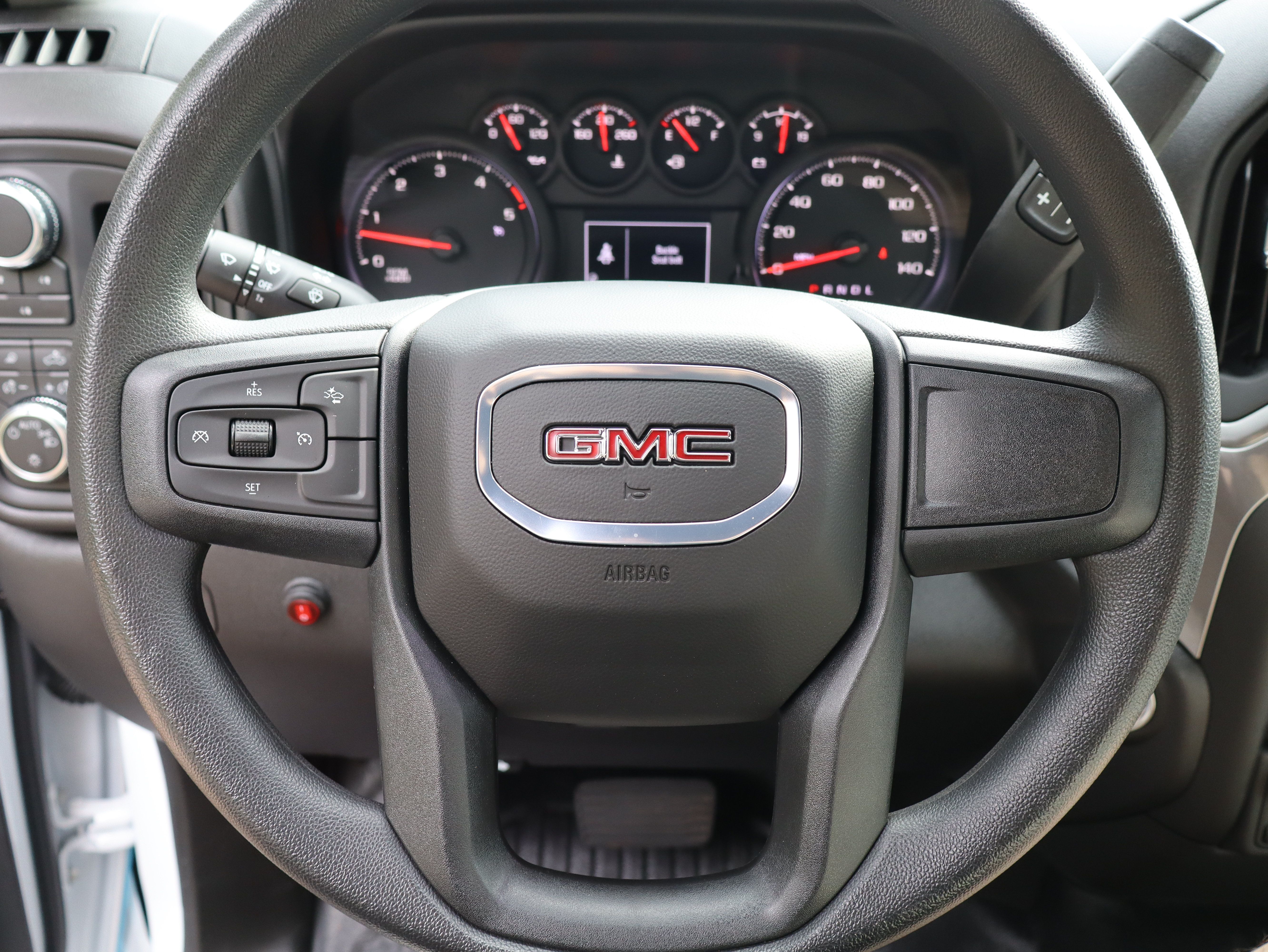 New 2025 GMC Sierra 2500 Pro w/ 1SA Pro Safety Plus Package AWD/4WD image 36