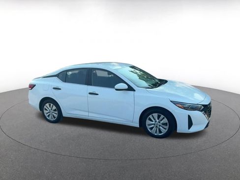 Used 2025 Nissan Sentra S FWD image 2