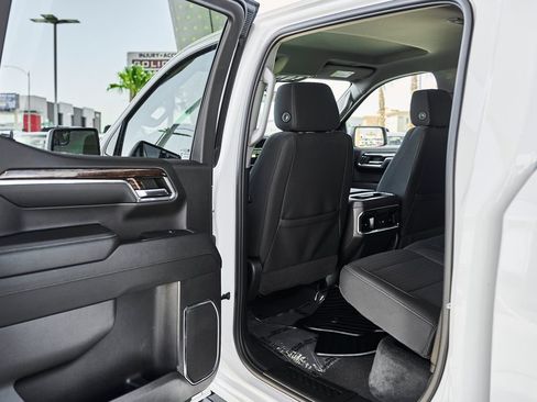 Used 2024 GMC Sierra 1500 Elevation w/ Max Trailering Package AWD/4WD image 11