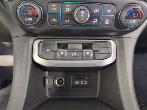 Used 2021 GMC Acadia SLT w/ Premium Package image 23