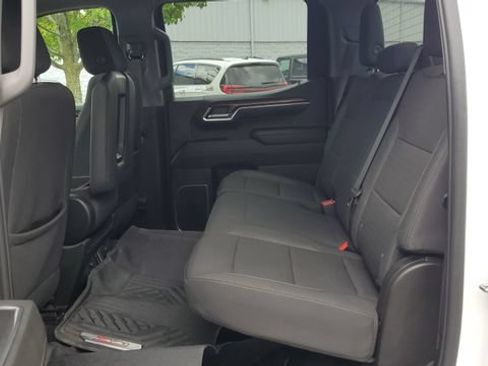 Used 2023 Chevrolet Silverado 1500 RST AWD/4WD image 19