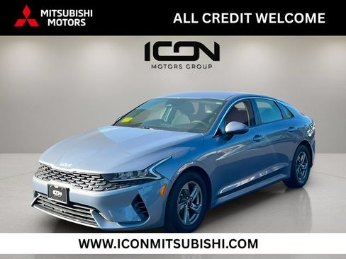Used 2022 Kia K5 LXS FWD image 1