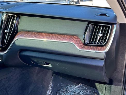 Used 2023 Volvo XC60 B5 Plus w/ Climate Package image 18