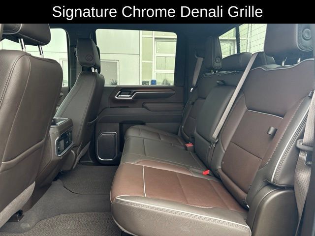Used 2025 GMC Sierra 2500 Denali AWD/4WD image 22