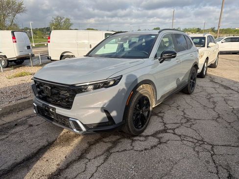 Used 2025 Honda CR-V Sport Touring image 1