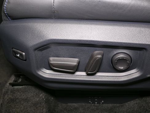 Used 2023 Toyota Sequoia Platinum image 45