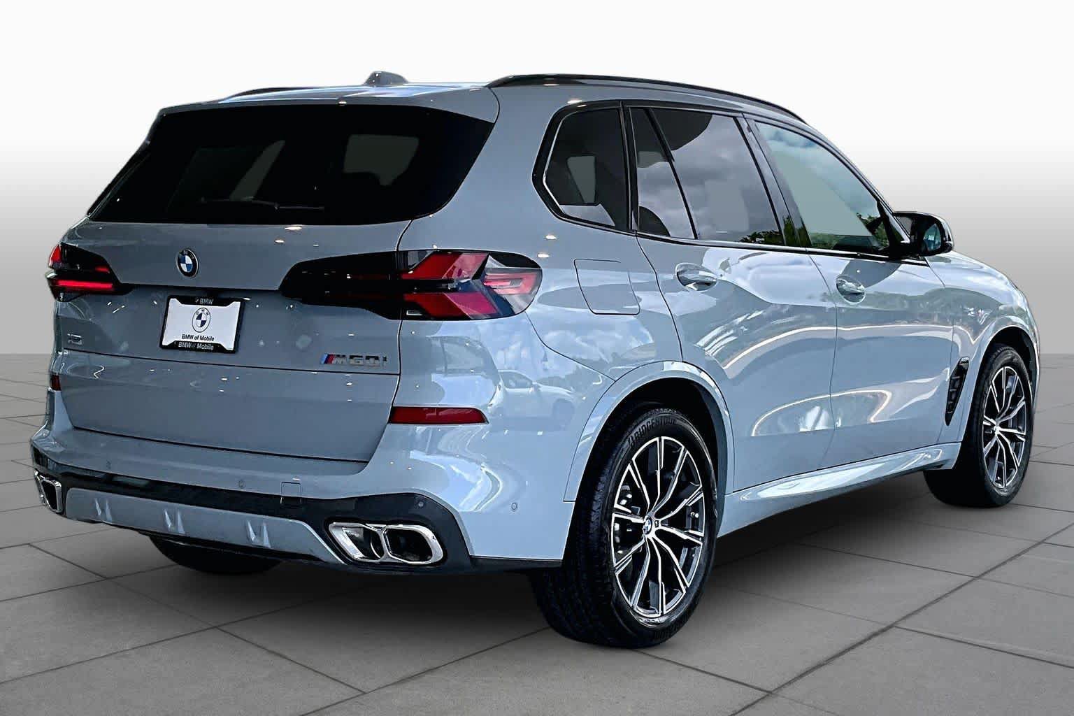 Used 2026 BMW X5 M60i AWD/4WD image 12