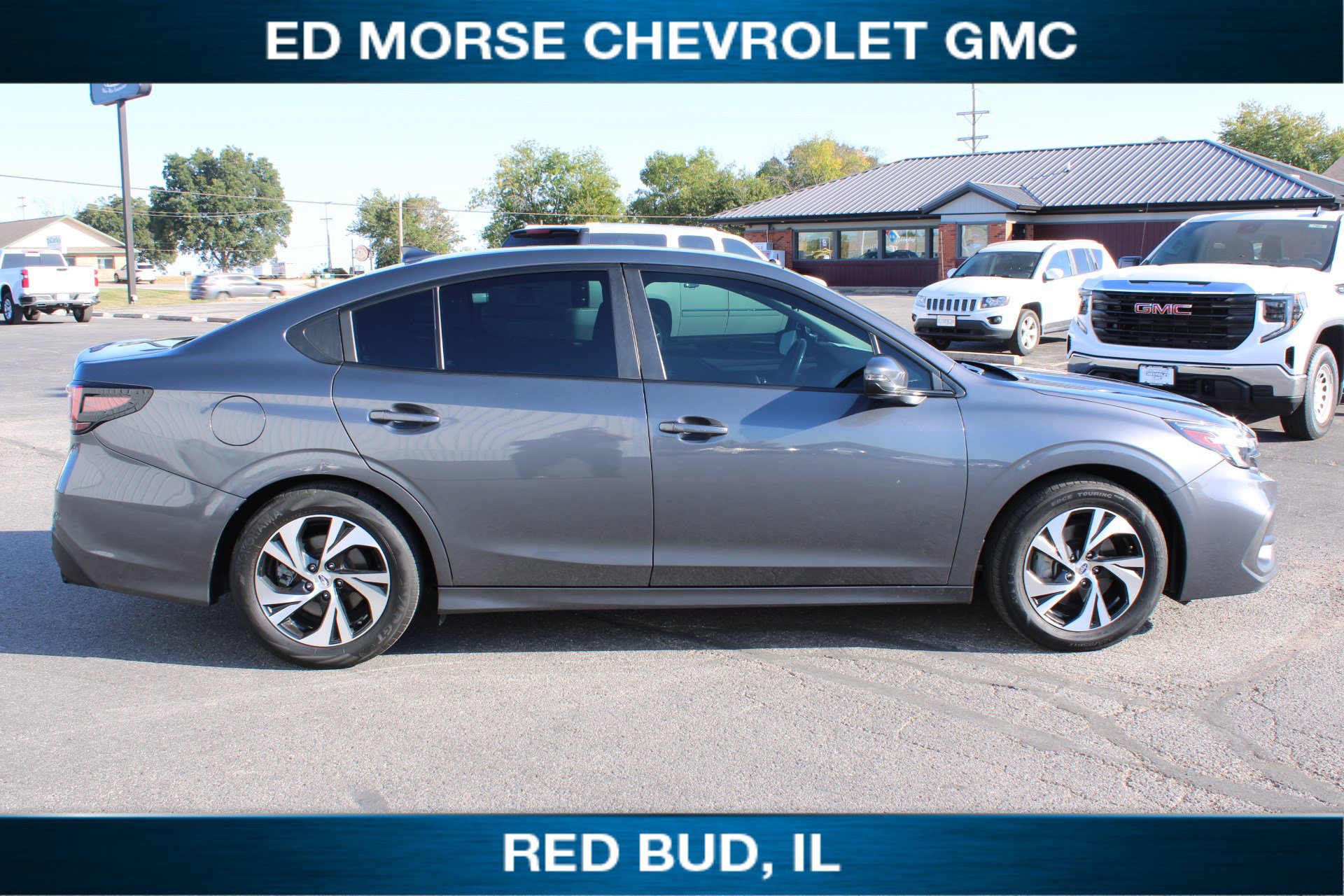 Used 2025 Subaru Legacy Premium AWD/4WD image 2