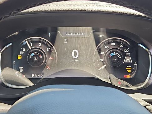 New 2026 RAM 2500 Laramie AWD/4WD image 21