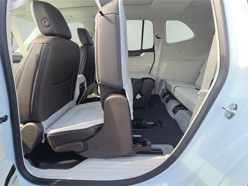 New 2026 GMC Acadia Denali image 26