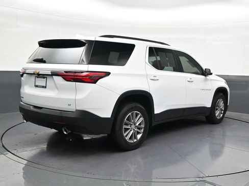 Used 2023 Chevrolet Traverse LT FWD image 5