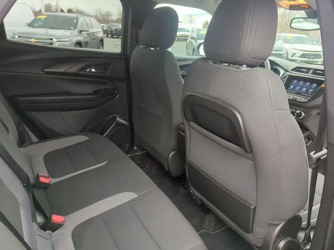 Certified 2023 Chevrolet TrailBlazer LT w/ Convenience Package AWD/4WD image 16