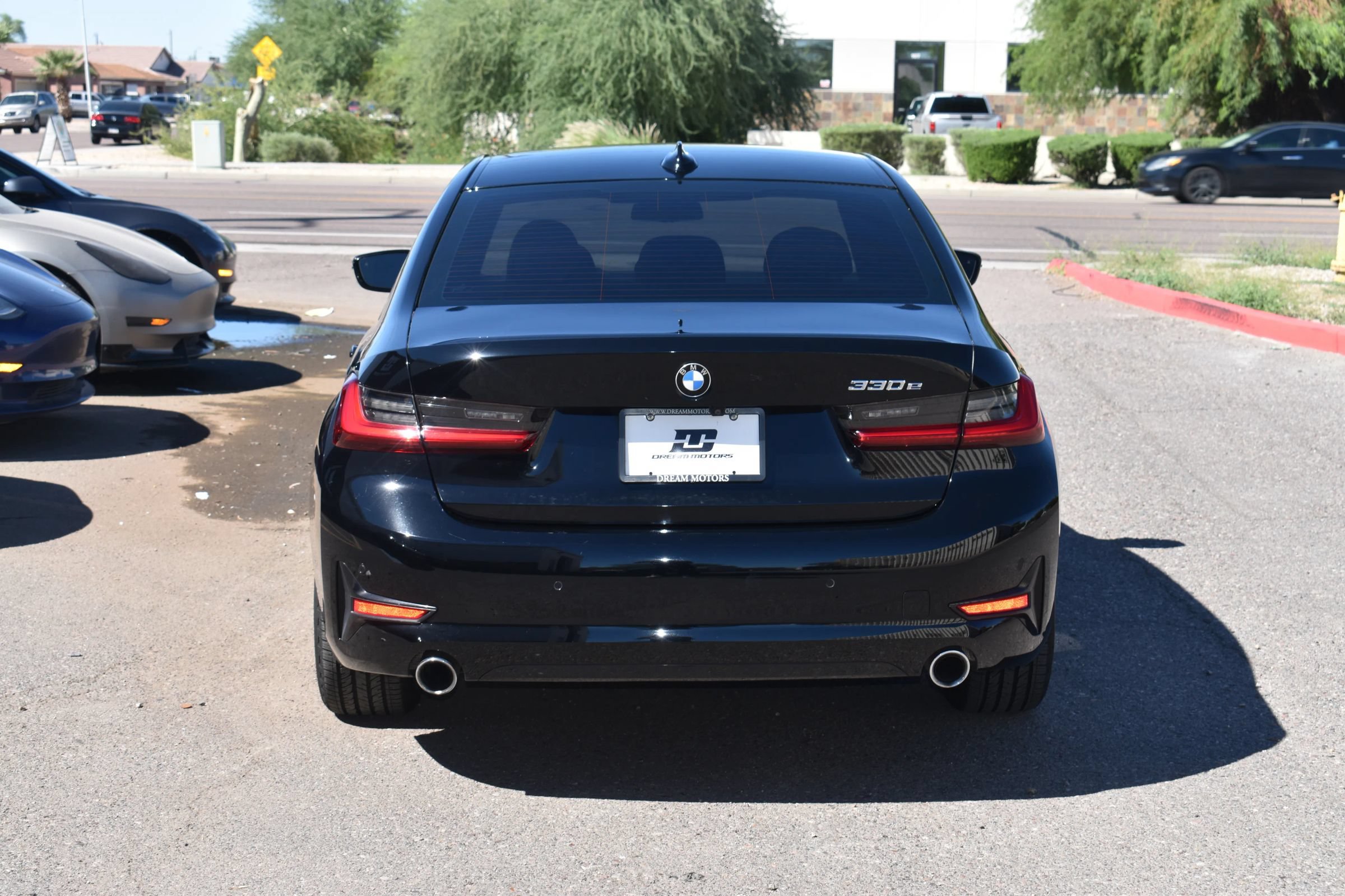 Used 2021 BMW 330e w/ Driving Assistance Package RWD image 5
