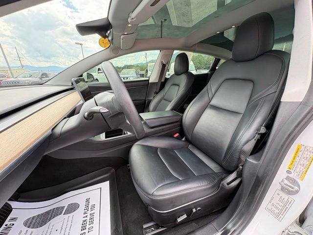 Used 2021 Tesla Model 3 Standard Range Plus RWD image 20