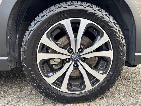 Certified 2024 Subaru Forester Limited image 24