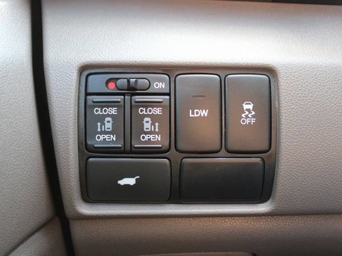 Used 2014 Honda Odyssey EX-L image 47