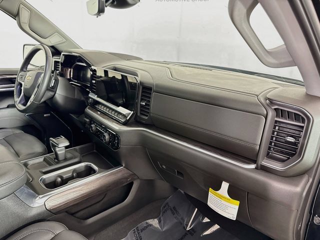 Used 2026 Chevrolet Silverado 1500 LTZ AWD/4WD image 30
