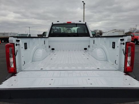 New 2026 Ford F250 XL w/ FX4 Off-Road Package image 12