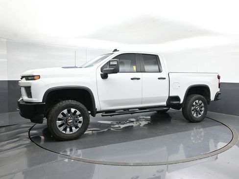 Used 2023 Chevrolet Silverado 2500 Custom w/ Gooseneck/5TH Wheel Package image 2