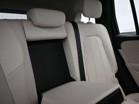 Used 2022 Mercedes-Benz GLB 250 image 15