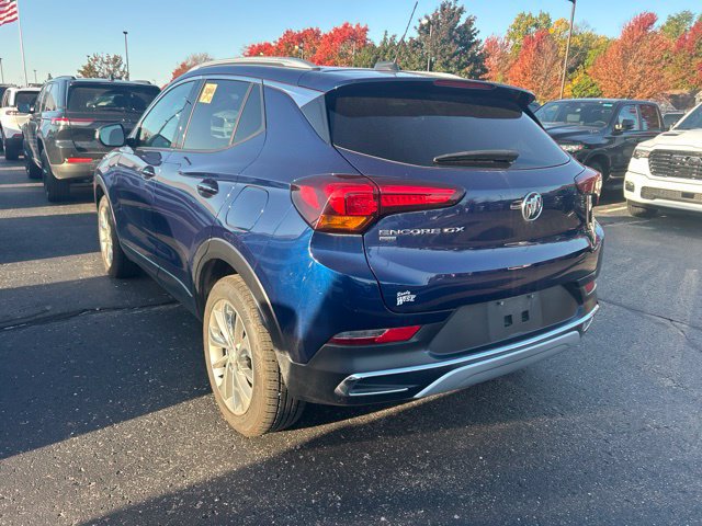 Used 2023 Buick Encore GX Essence w/ Experience Buick Package AWD/4WD image 2