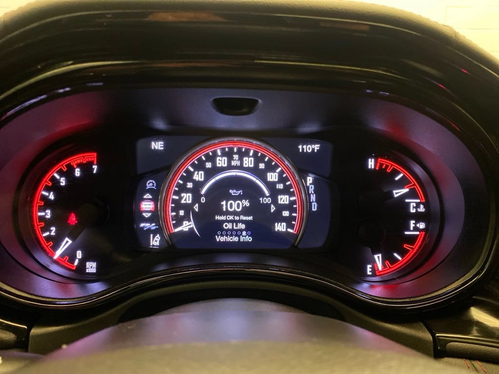 Certified 2023 Dodge Durango R/T RWD image 12