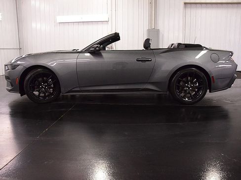 New 2026 Ford Mustang Premium image 4