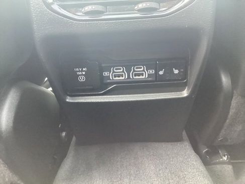 Certified 2023 Jeep Grand Cherokee Limited image 21