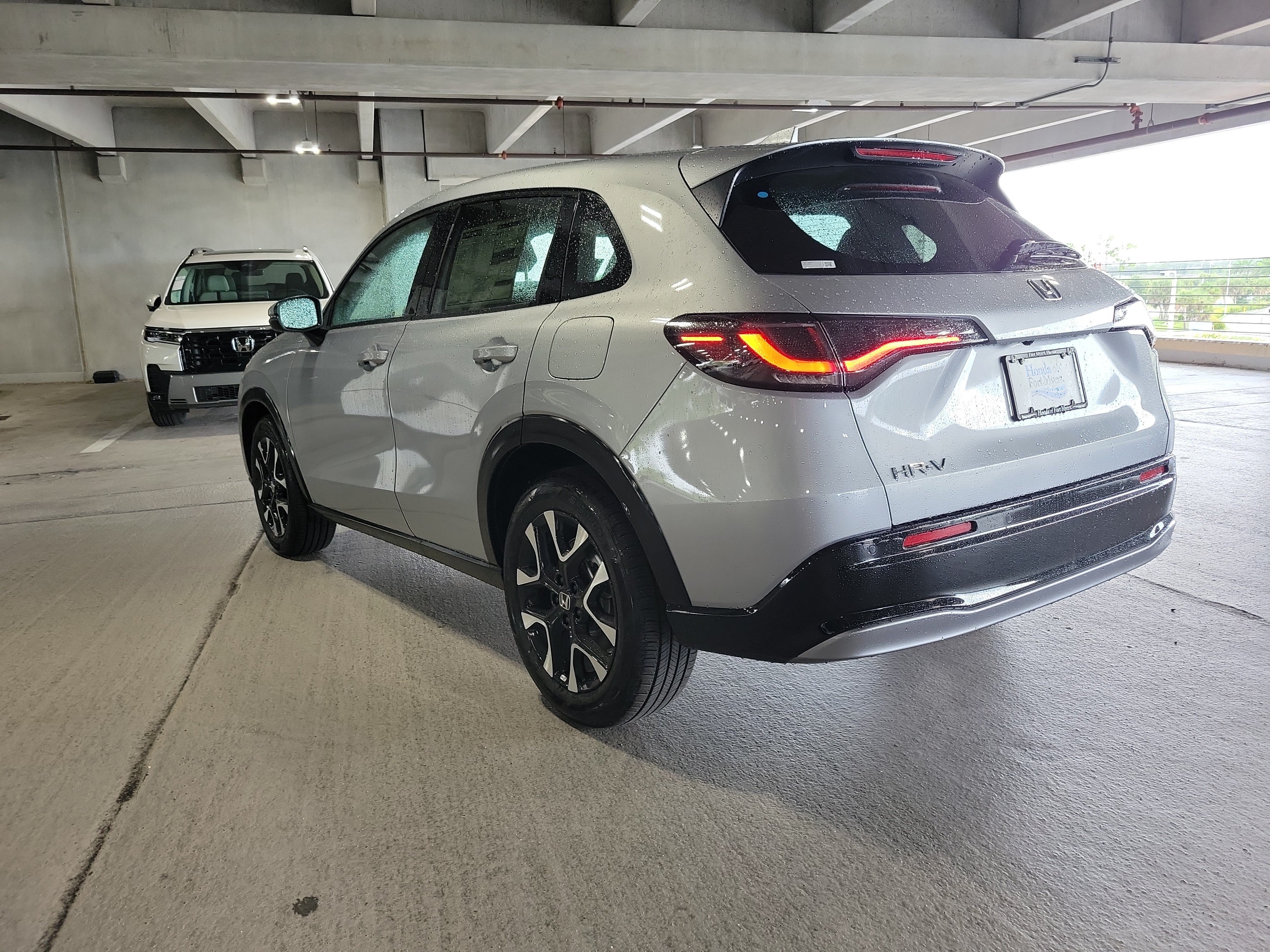 New 2027 Honda HR-V EX-L image 4