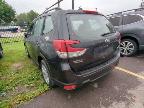 Used 2019 Subaru Forester w/ Alloy Wheel Package AWD/4WD image 4