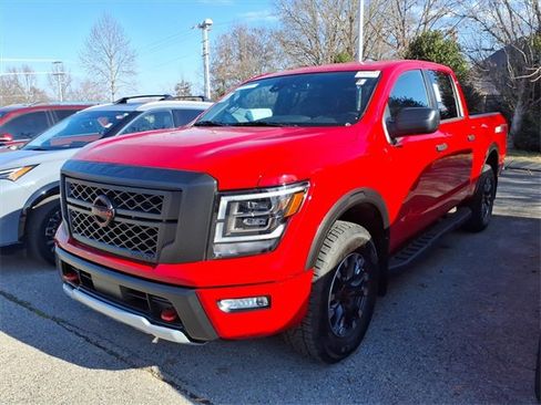 Certified 2024 Nissan Titan PRO-4X w/ Off Road Protection Package image 4