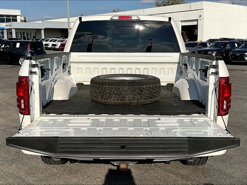 Used 2017 Ford F150 Platinum w/ Equipment Group 701A Luxury image 7